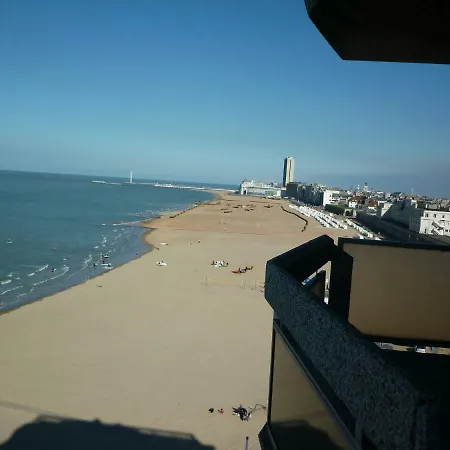 Residentie Aldis Met Zeezicht *